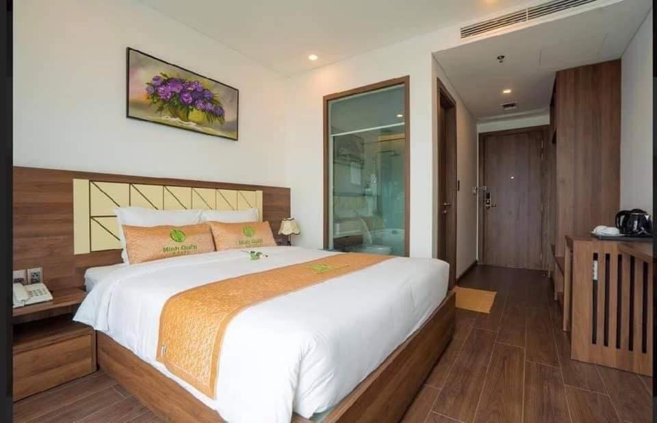 Minh Quan - Center By Hos Khách sạn 3*